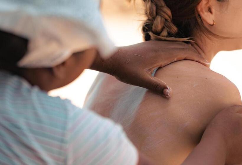 هتل Watu Kite House