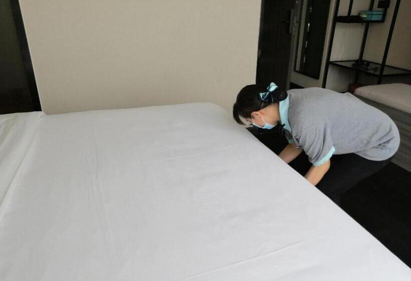 호텔 Xana Lite Jiangmen Yingbin West
