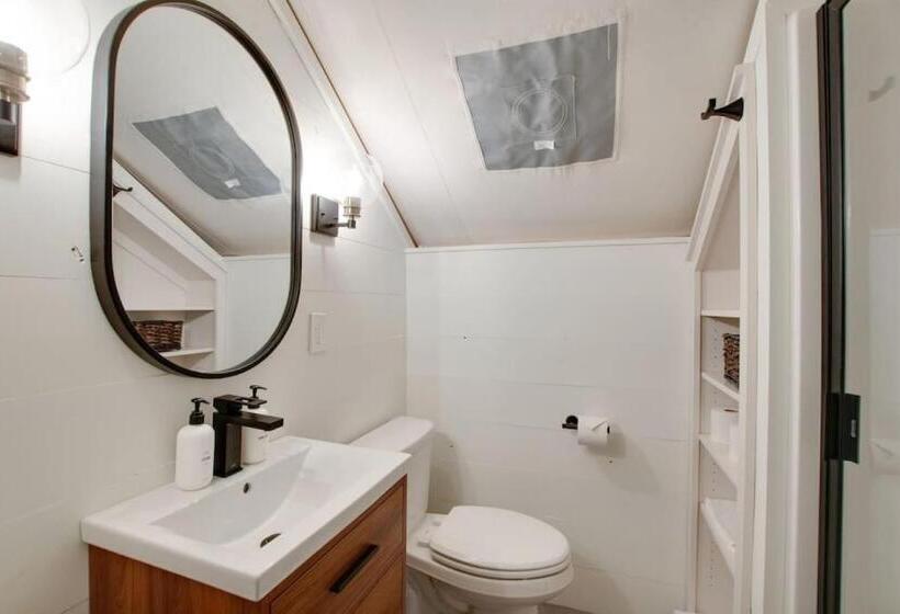 אתר נופש The Lodge Luxury Glamping Tent Hunting Theme