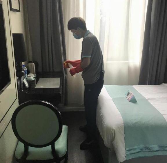 Xana Hotelle Ankang High Tech High School