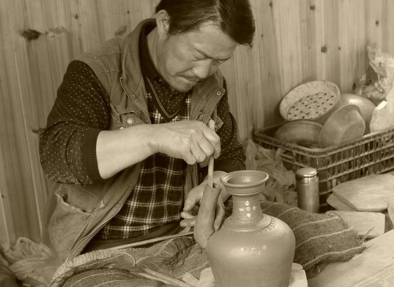 تختخواب و صبحانه Courtyard Shangri La 藏舍小院