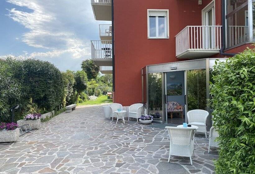 هتل Bike Garnì Villa Maria Torbole