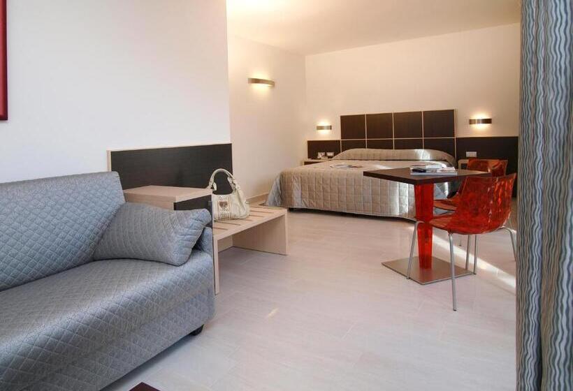 هتل Garni Corallo