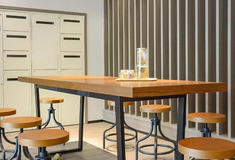 Hanting Hotel Nanchang Gaoxin Avenue Metro Station