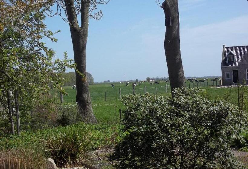 مبيت وإفطار T Griene Hemeltsje