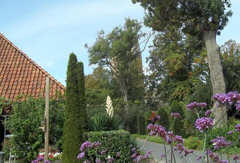 مبيت وإفطار T Griene Hemeltsje