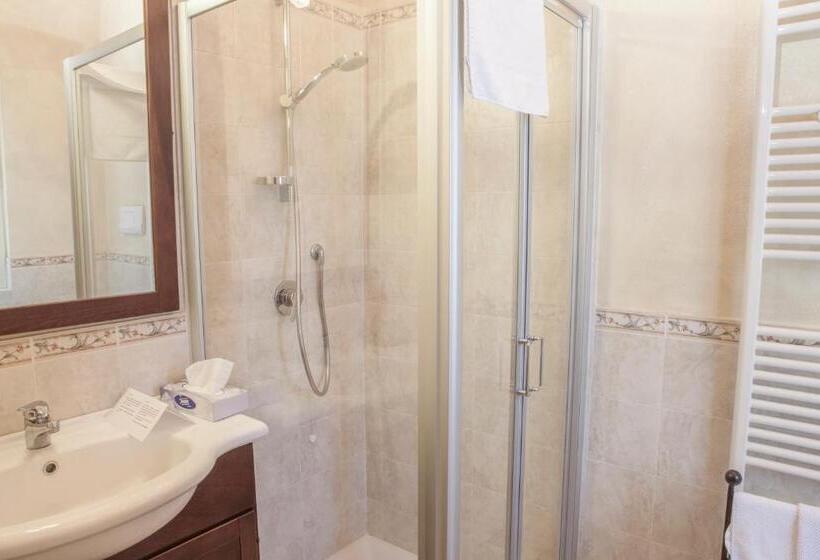 ホテル Agriturismo La Tesa
