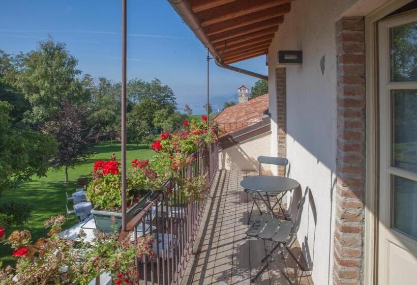 ホテル Agriturismo La Tesa
