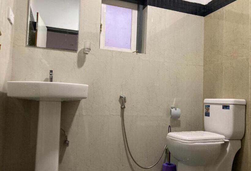 Hotel Goroomgo Maujis Villa Guest House Prayagraj Near Sangam Railway Station Luxury Room Quality Exce