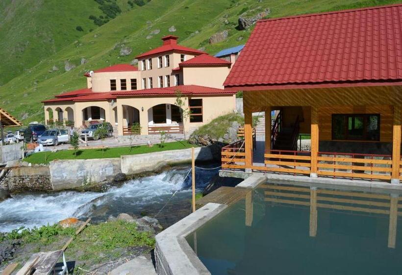 پانسیون Juta Guest House