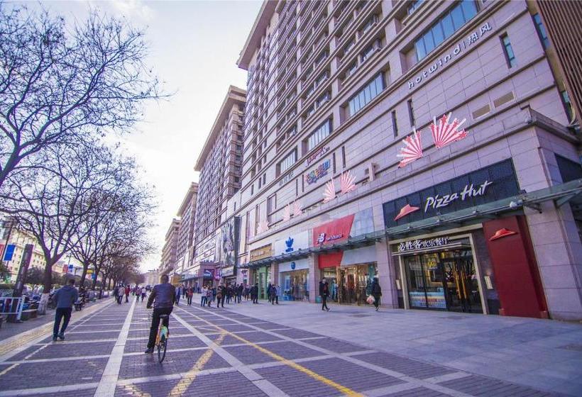 فندق Golden Tree Business