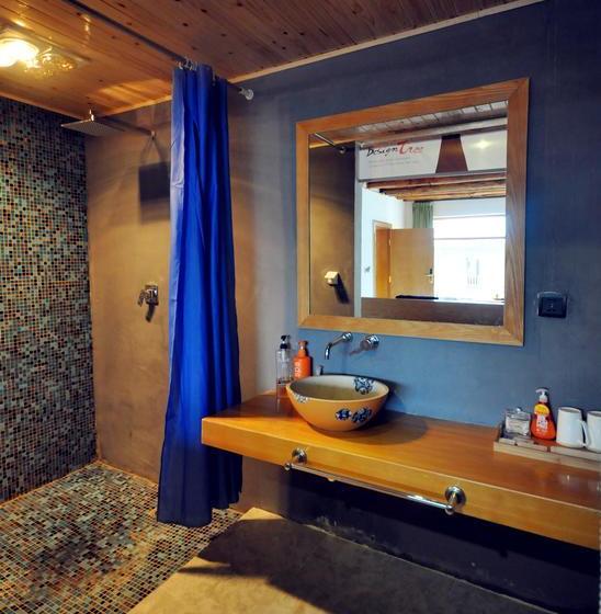 هتل The Vitality Inn