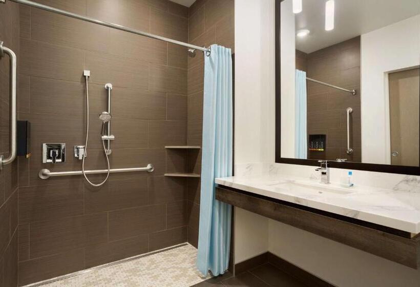 בית מלון כפרי Best Western Plus Peppertree Nampa Civic Center Inn