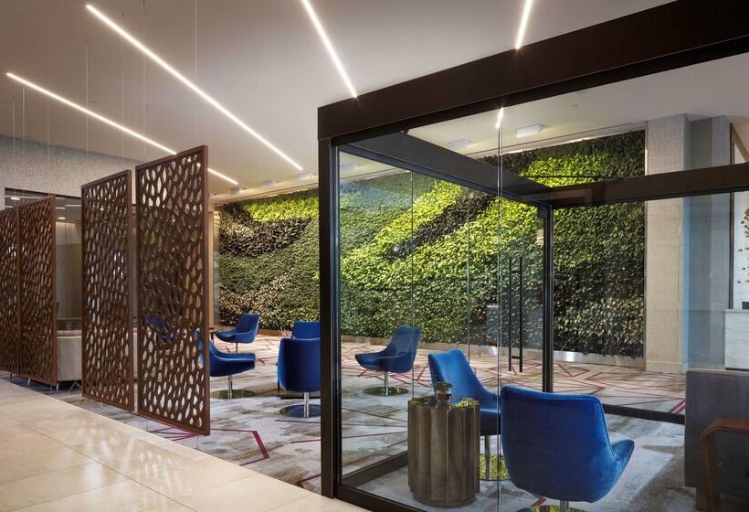 ホテル Embassy Suites By Hilton Amarillo Downtown