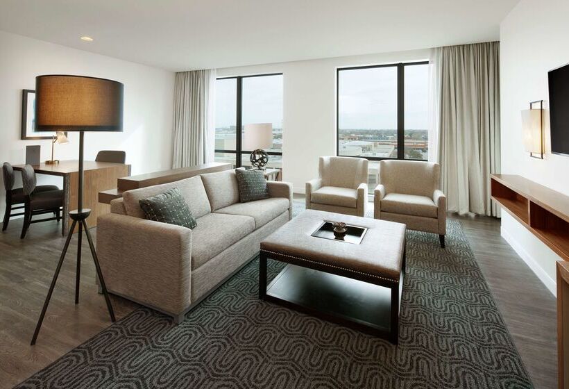 ホテル Embassy Suites By Hilton Amarillo Downtown