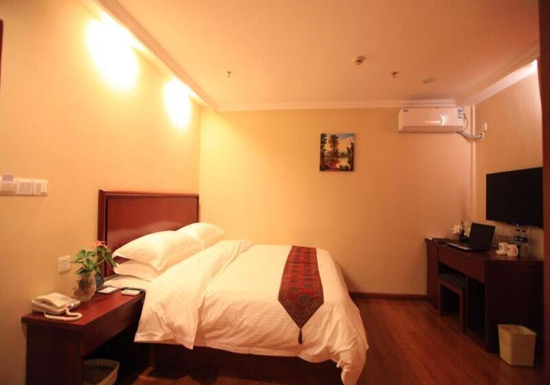 בית מלון כפרי Greentree Inn Liaoning Dalian Railway Station South Shengli Square Express