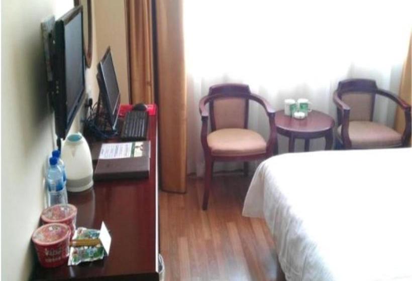 هتل Greentree Shandong Linyi Yinque Mountain Road Express