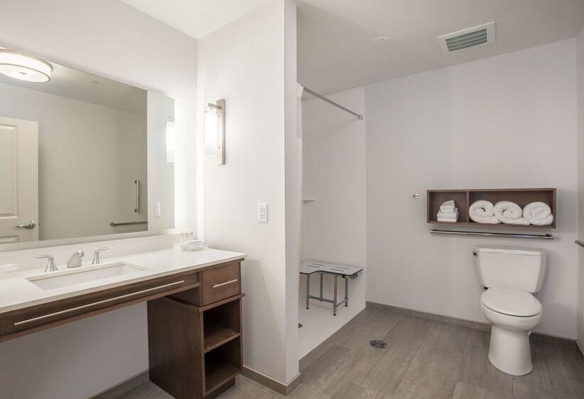 هتل Homewood Suites By Hilton Saratoga Springs