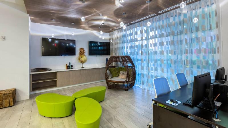 Отель Towneplace Suites By Marriott Orlando At Seaworld