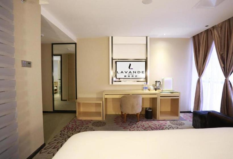 Отель Lavande  Guangzhou Taikoo Hui Square Shipaiqiao Subway Station