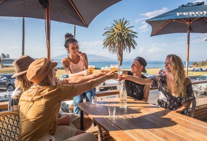 فندق Bermagui Beach