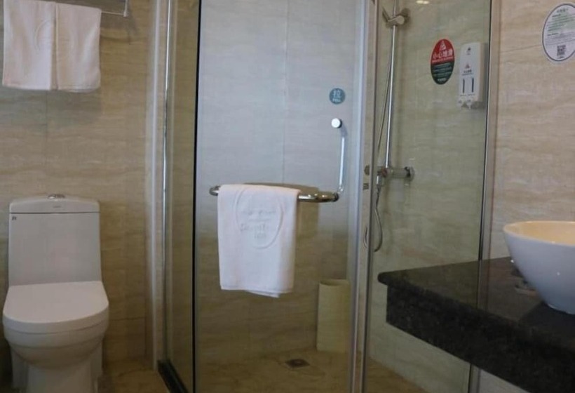 בית מלון כפרי Greentree Inn Chengdu Hightech Development West Zone Shidai Tian Street Express