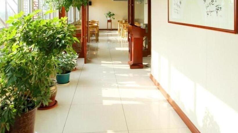 Отель Greentree Inn Wuxi Xinwu District Meicun Town Taibo Avenue