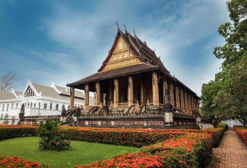 هتل Jian Guo Grand