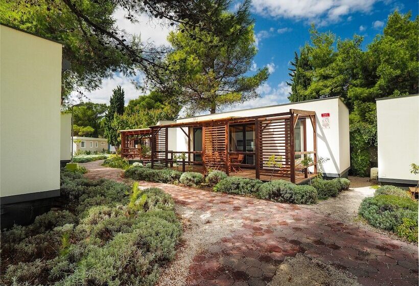 فندق Amadria Park Camping Trogir  Mobile Homes
