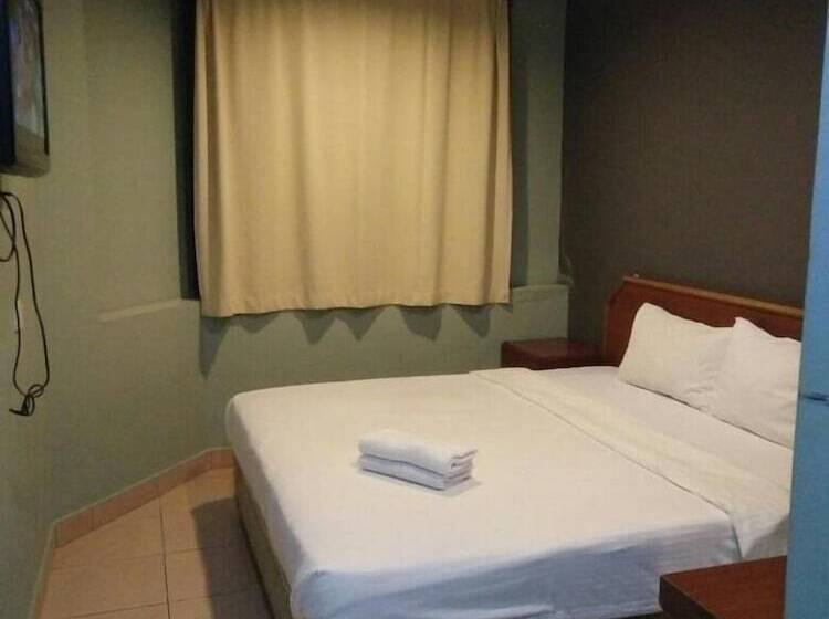 One Hotel Sadong Jaya