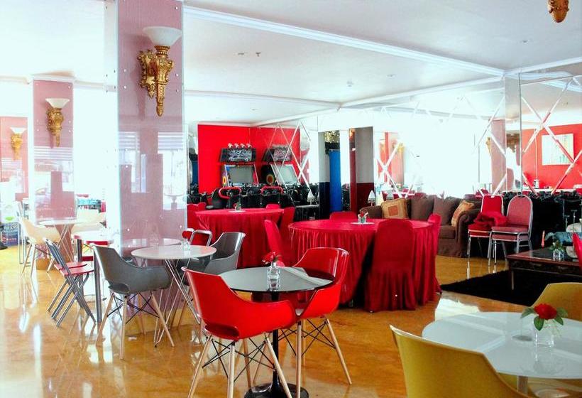 هتل Zen Rooms Gunung Bawakaraeng