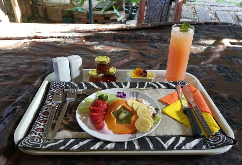 פנסיון Breena Bnb Guest House