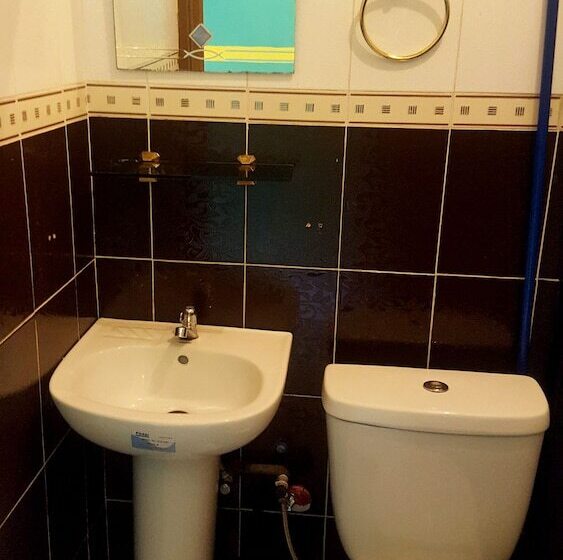 פנסיון Jorivim Apartelle