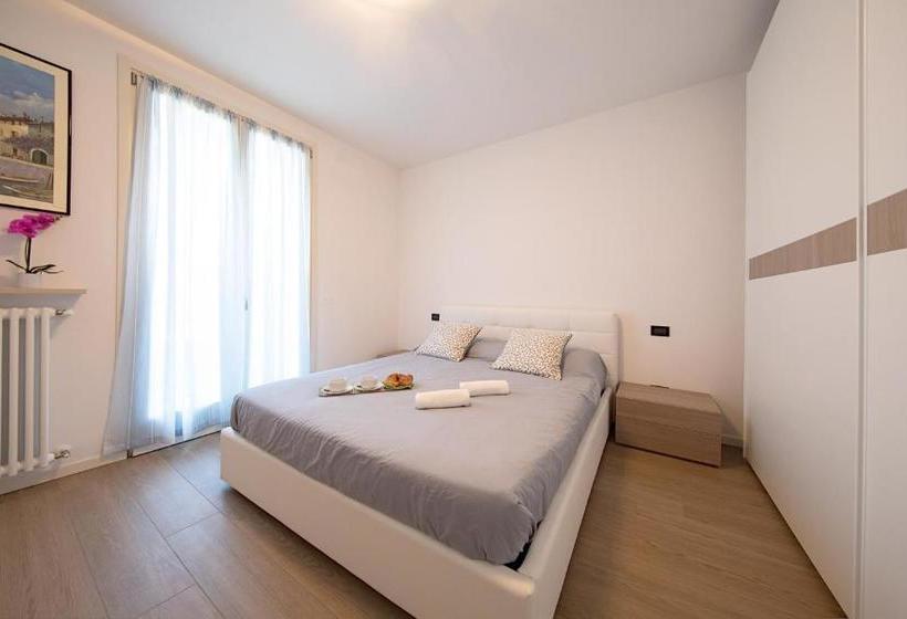 Villa Aurora