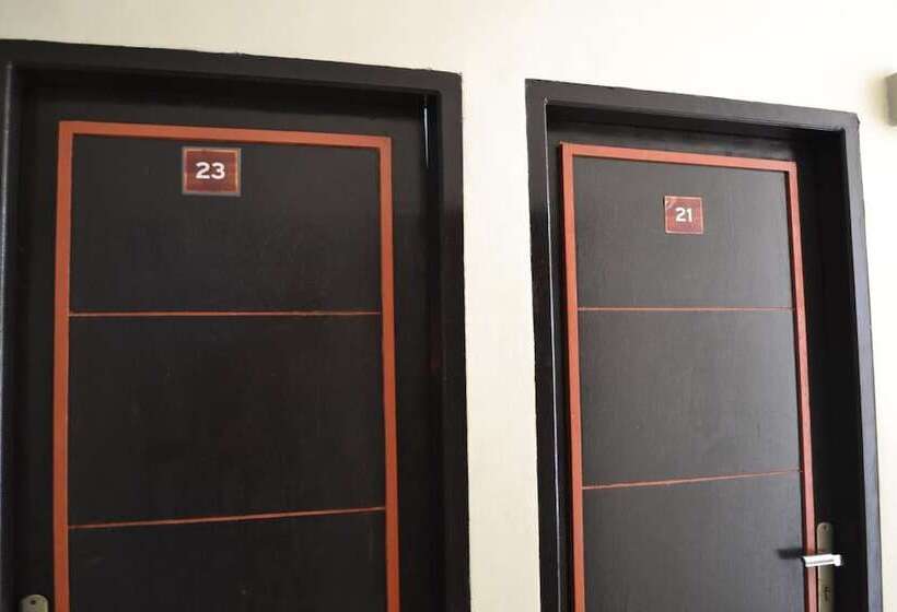 هتل Wisma Sentosa