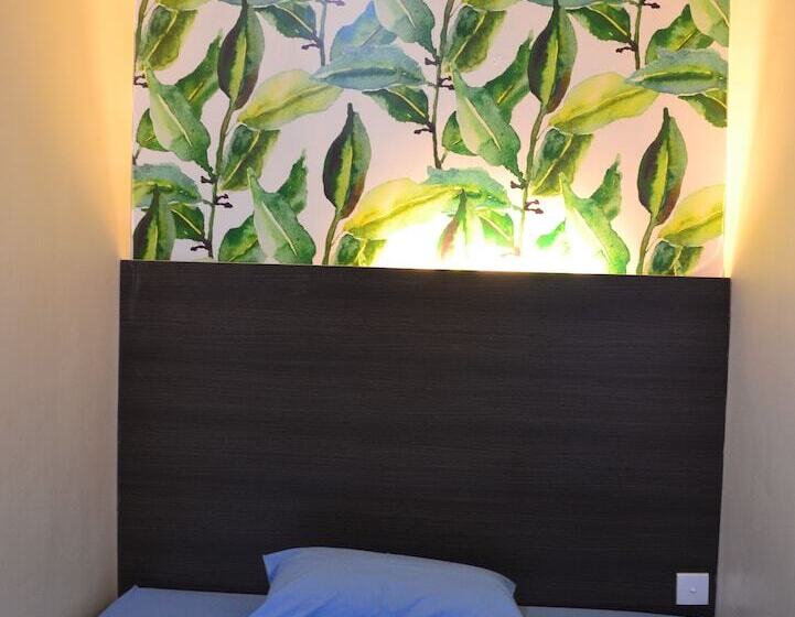 هتل Wisma Sentosa