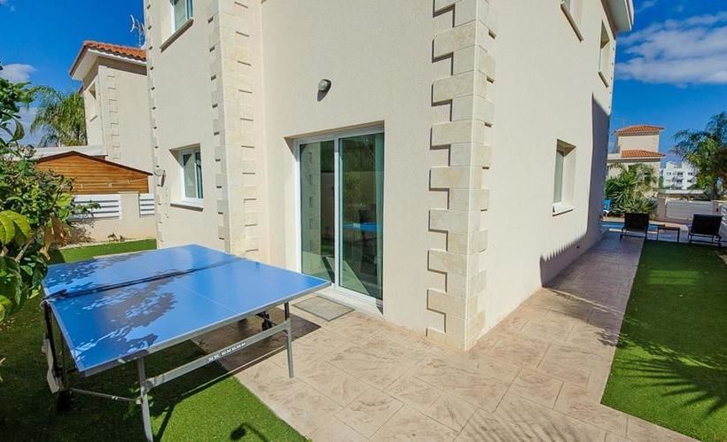 Oceanview Luxury Villa 045
