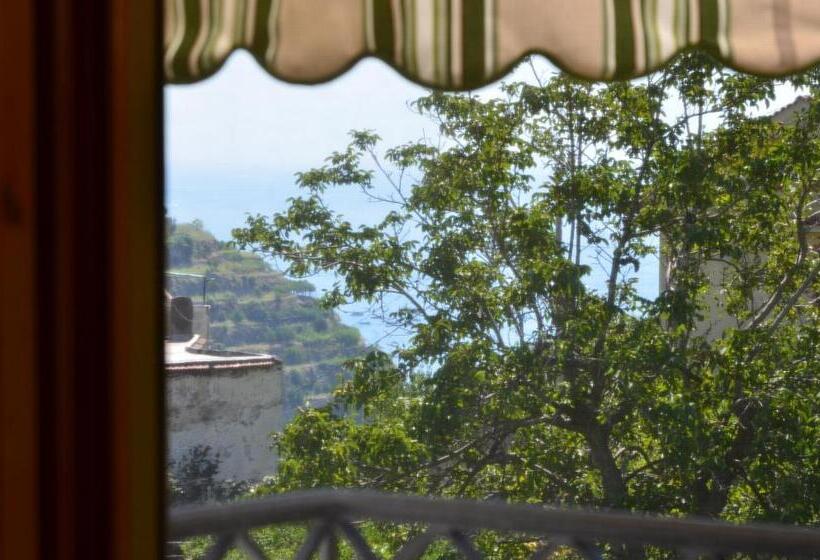 مبيت وإفطار Villa La Zagara
