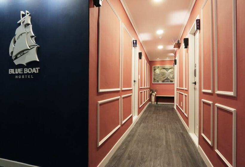 Blueboat Hostel Jeonju