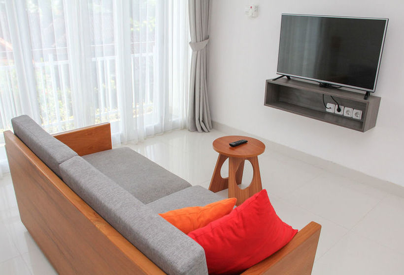 Fotos del hotel Harmony Beach Suite:  32