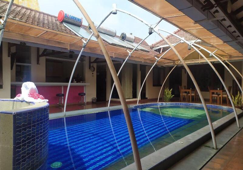 هتل Lovender Guesthouse