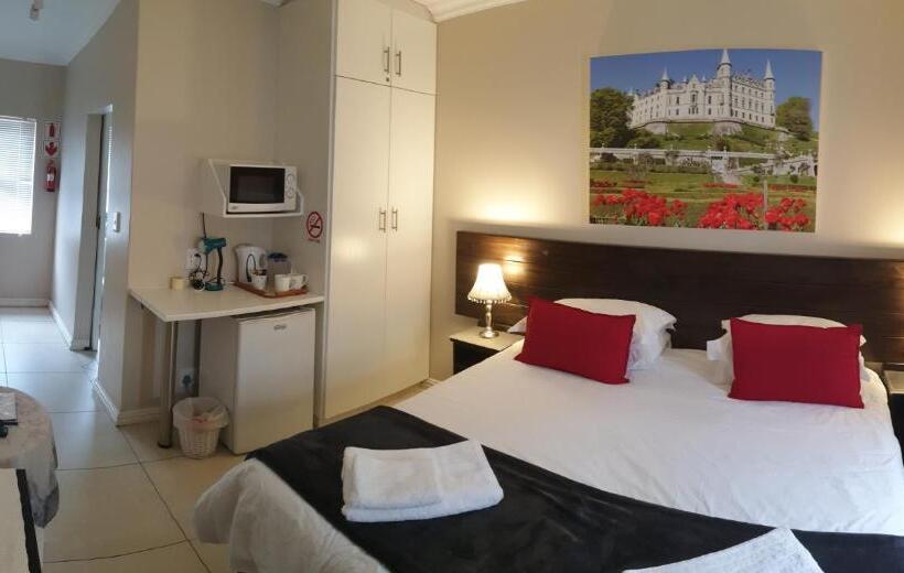 Metime Guesthouse & Self Catering