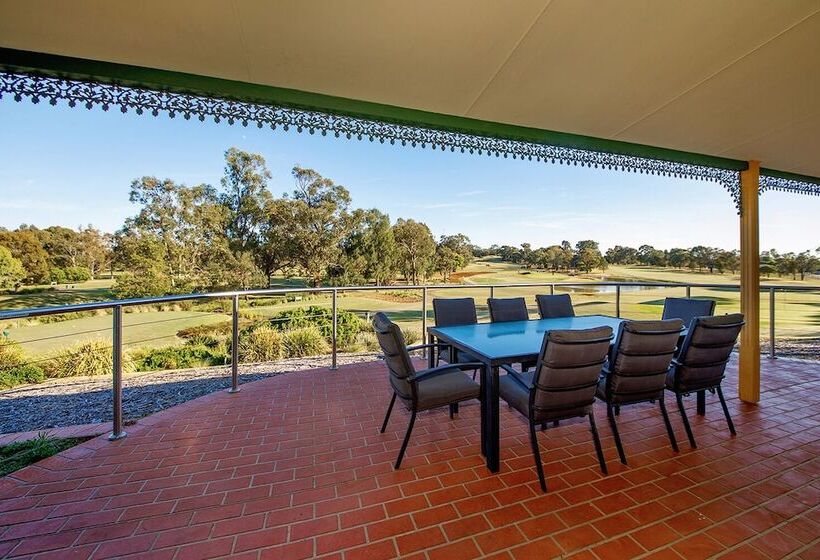 モーテル Yarrawonga Mulwala Golf Club Resort