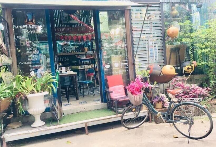 پانسیون Artist S Place Trat