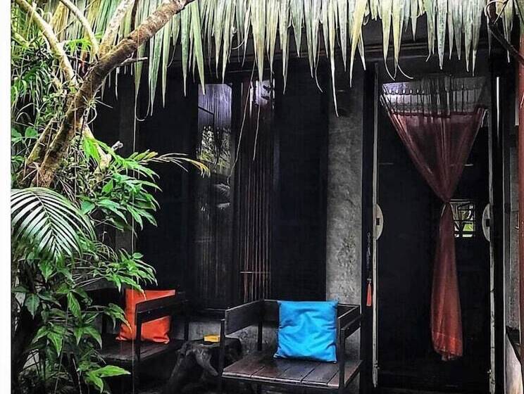 پانسیون Artist S Place Trat