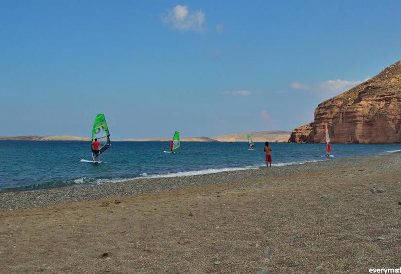 פנסיון Philoxenia Rooms