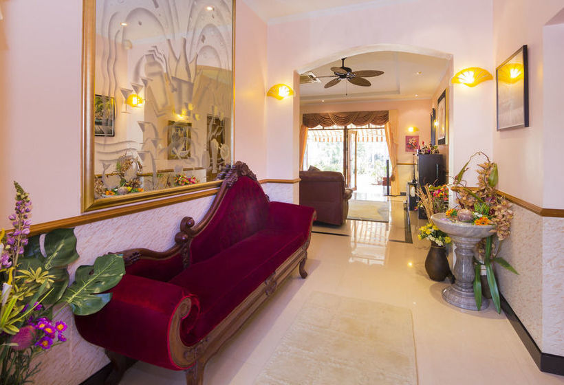 Relaxing Palm Pool Villa