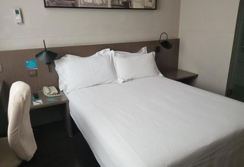 Отель Jinjiang Inn Select Beijing Dongzhimen Shiguanqu