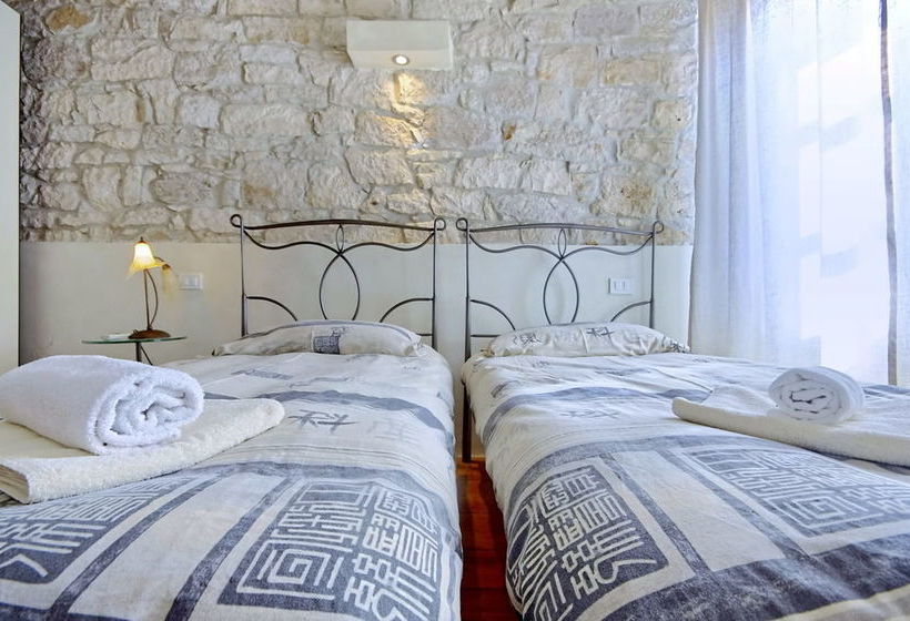 Angelo D'oro Holiday Home Amicis