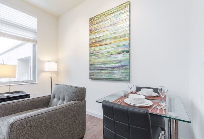 Global Luxury Suites At The Charles River